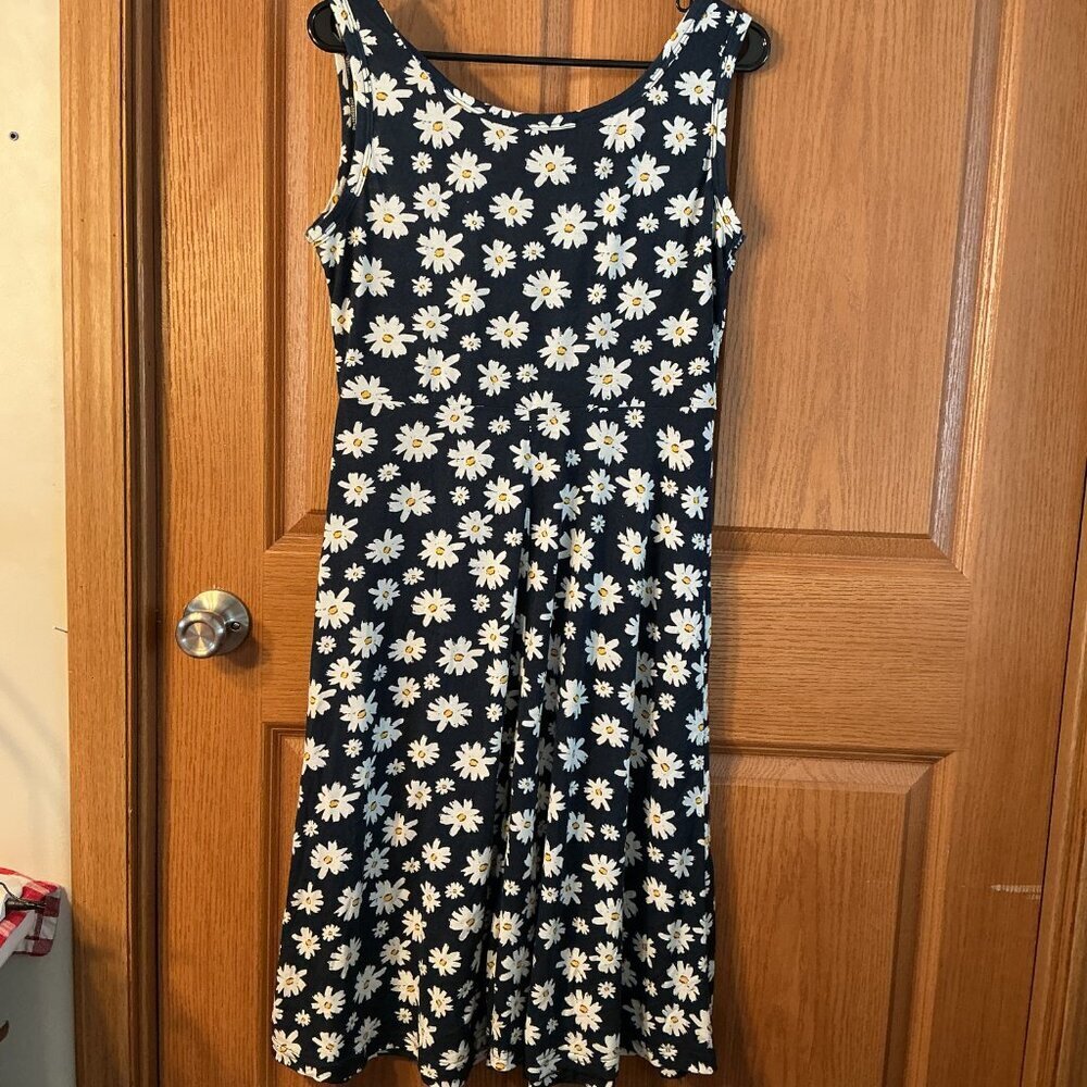 Fensace Sun Dress - Picture 2 of 2